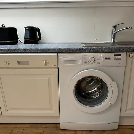 17er Mit Sauna Und Garage *