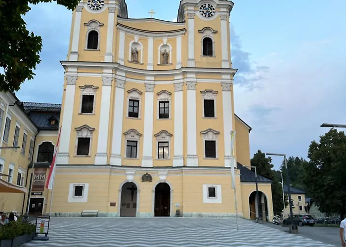 17er Mit Sauna Und Garage Mondsee