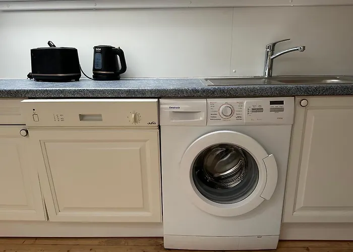 17er Mit Sauna Und Garage *